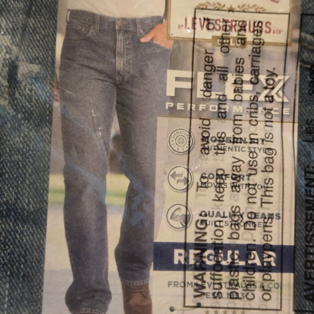 Mens Levi jeans Signature Gold regular fit Size 42x30 Brand new with tags - Picture 6 of 6